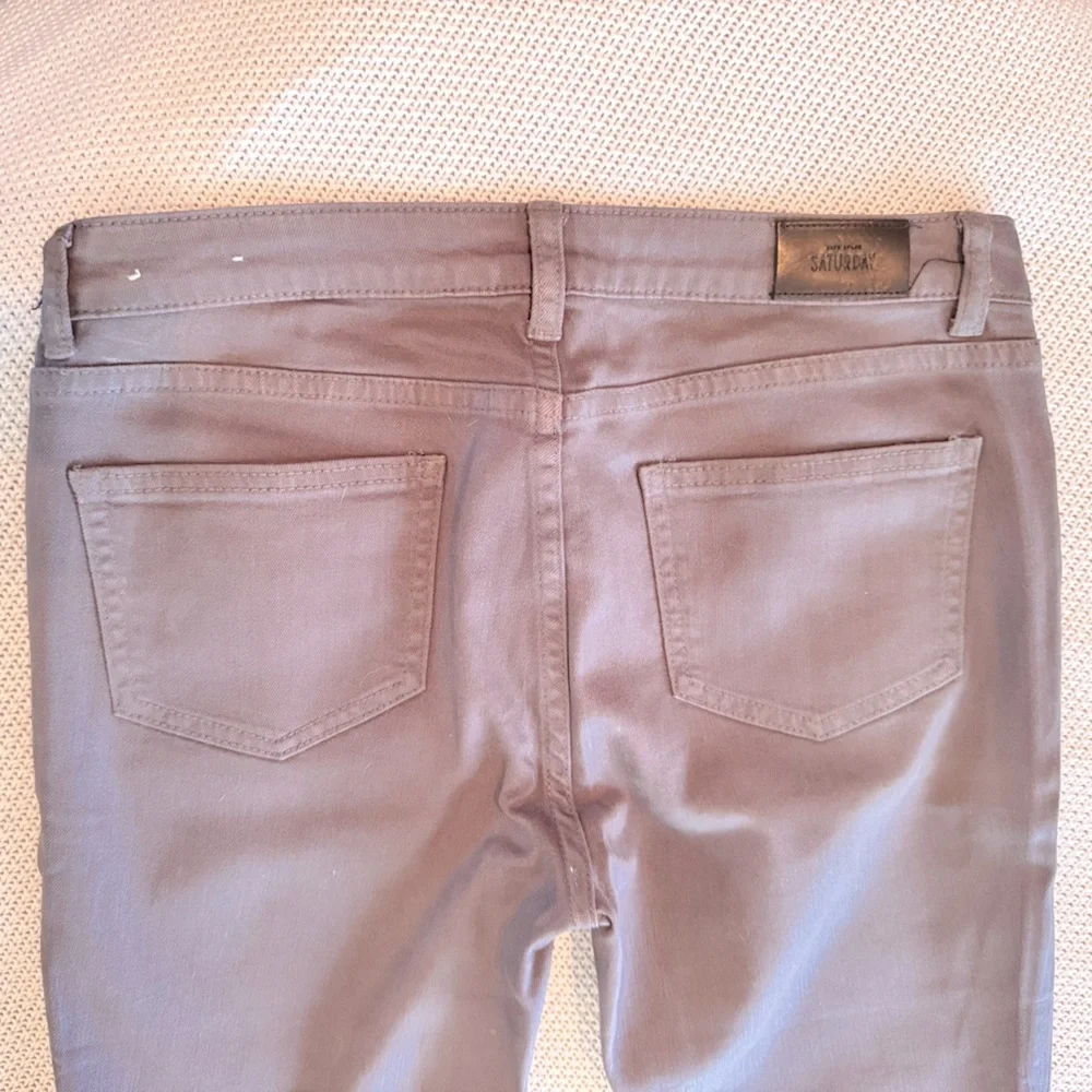 KATE SPADE SATURDAY Grey Skinny Straight Leg Jeans w Stretch